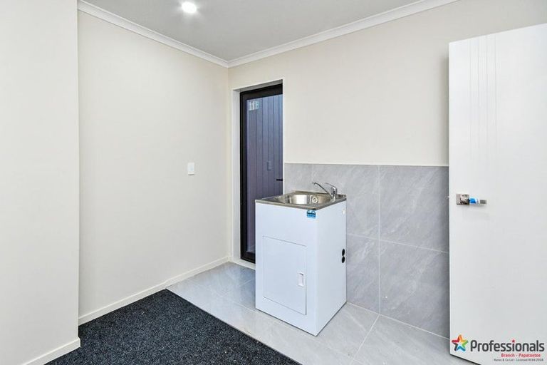 Photo of property in 4a Romney Place, Manurewa, Auckland, 2102