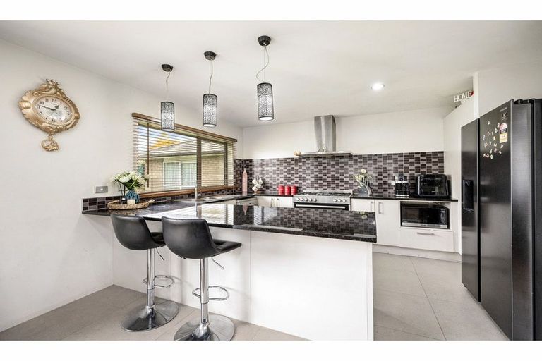 Photo of property in 10 Kipling Crescent, Owhata, Rotorua, 3010