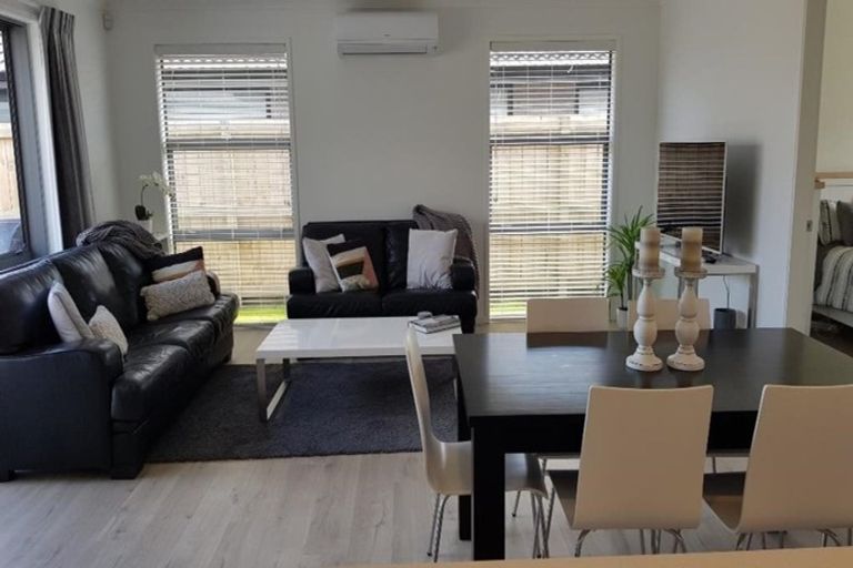 Photo of property in 5 Cowell Crescent, Pyes Pa, Tauranga, 3112