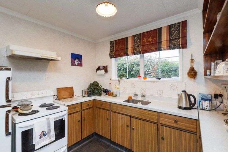 Photo of property in 142c Heretaunga Street, Palmerston North, 4414