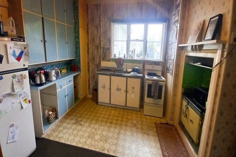 Photo of property in 7 Bridge Street, Tuatapere, 9620