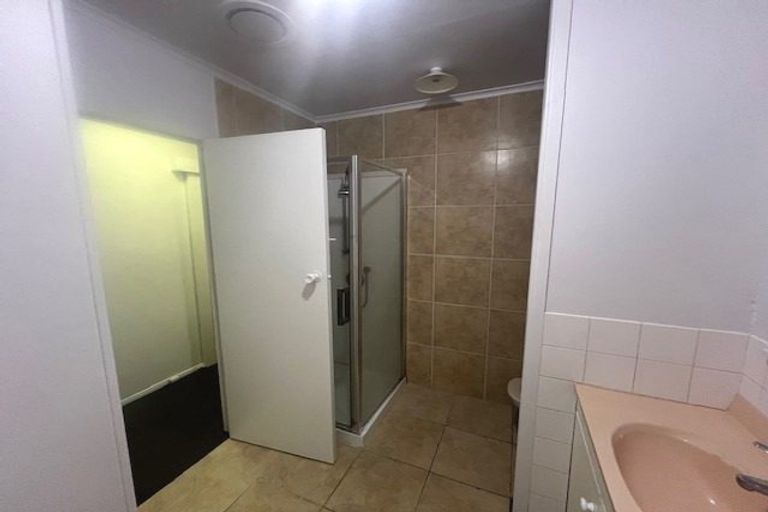 Photo of property in 5/35 Wallace Road, Papatoetoe, Auckland, 2025