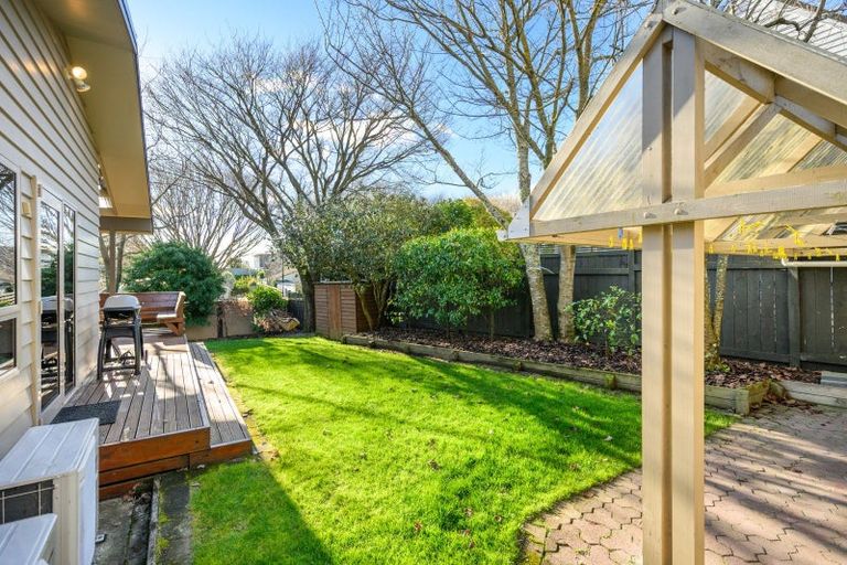 Photo of property in 14 Churchill Avenue, Hokowhitu, Palmerston North, 4410