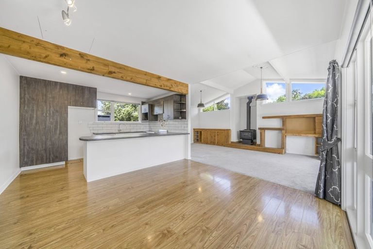 Photo of property in 8 Otaki Place, North New Brighton, Christchurch, 8083