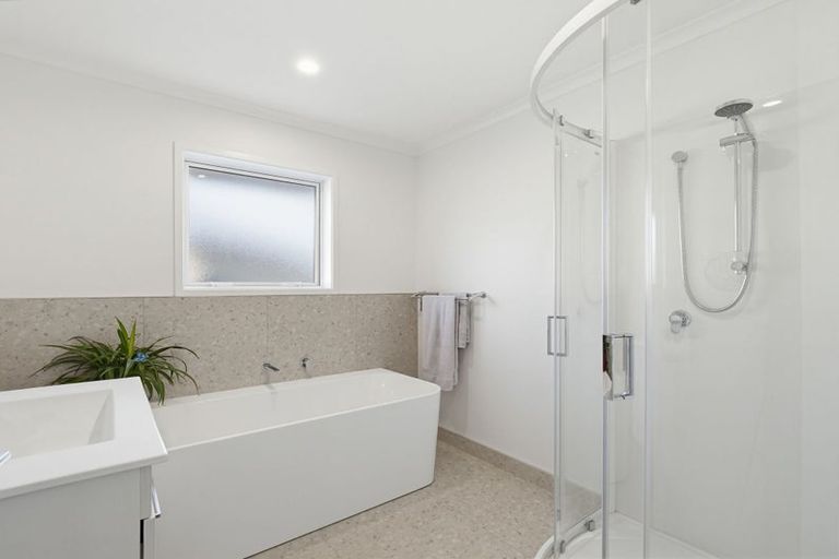 Photo of property in 35 Larissa Road, Halswell, Christchurch, 8025