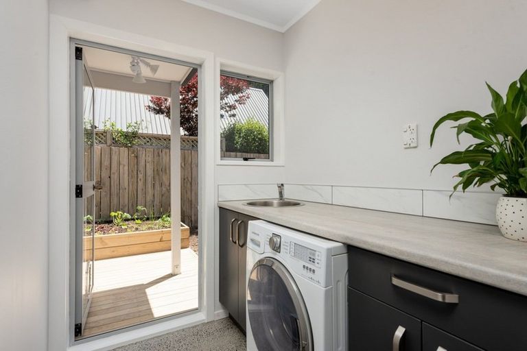 Photo of property in 127a Darraghs Road, Brookfield, Tauranga, 3110