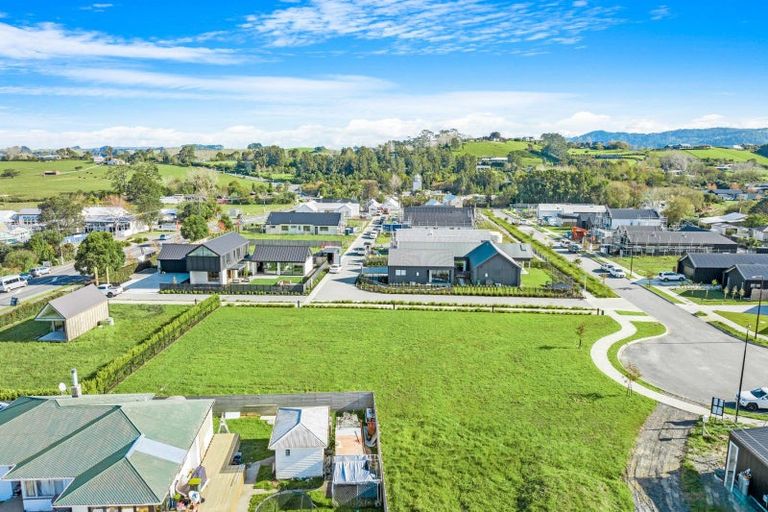 Photo of property in 18 Tiaki Lane, Matakana, 0985