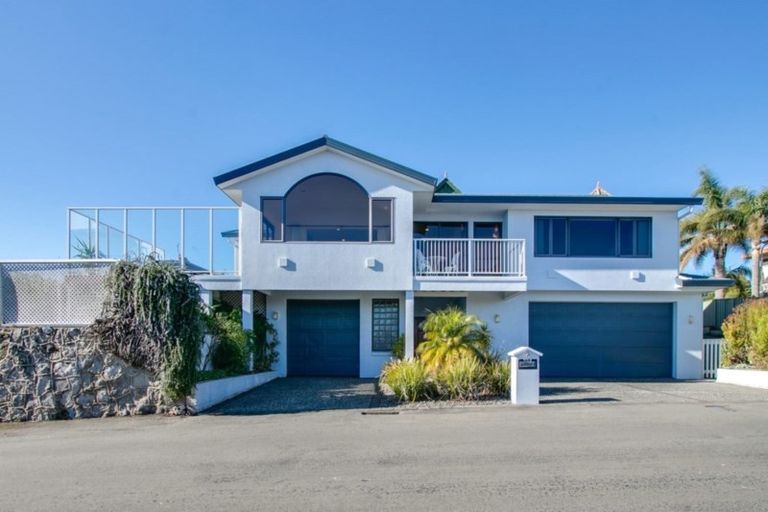 Photo of property in 115b Chaucer Road, Hospital Hill, Napier, 4110