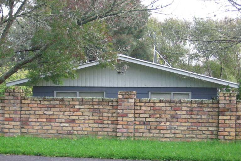 Photo of property in 41 Brunner Road, Glen Eden, Auckland, 0602