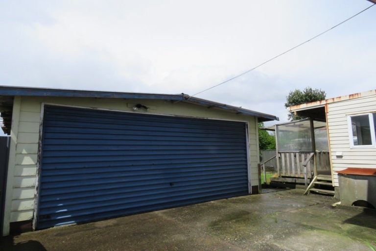 Photo of property in 35 Queen Street, Westport, 7825