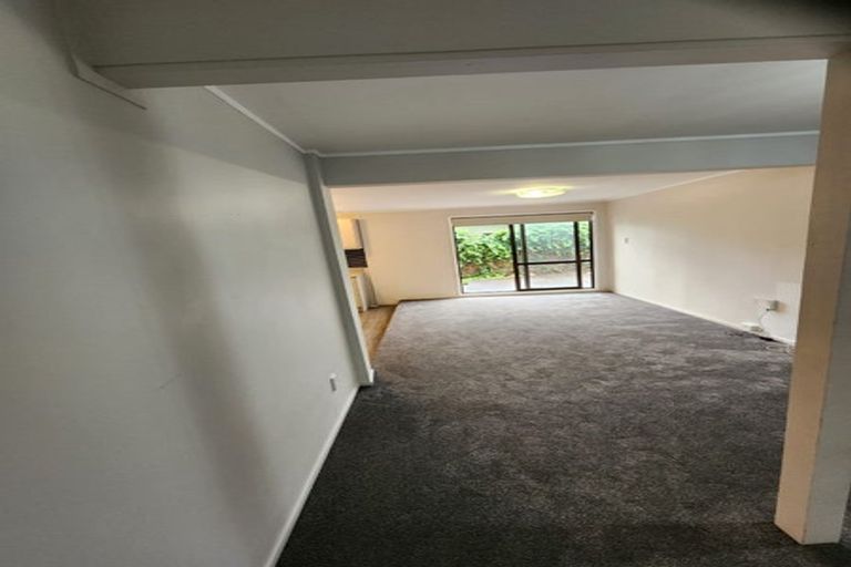 Photo of property in 1/198 Verbena Road, Birkdale, Auckland, 0626