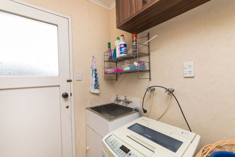 Photo of property in 722a Pioneer Highway, Takaro, Palmerston North, 4412