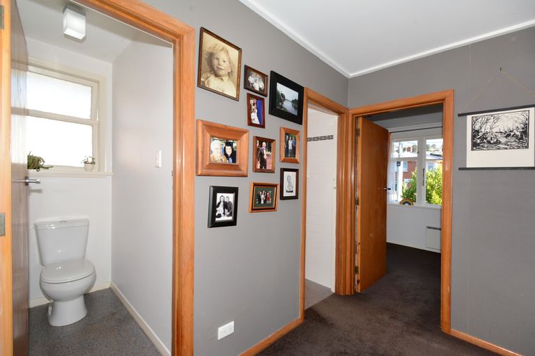 Photo of property in 10 Charters Street, Glenross, Dunedin, 9011
