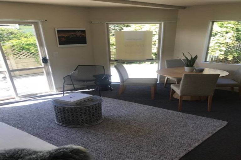 Photo of property in 3/13 Henderson Street, Karori, Wellington, 6012