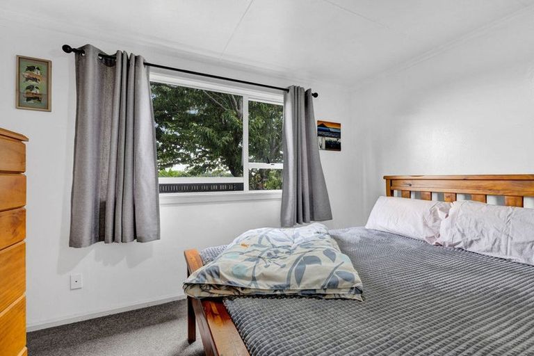 Photo of property in 15 Gilbert Street, Kakaramea, Patea, 4598