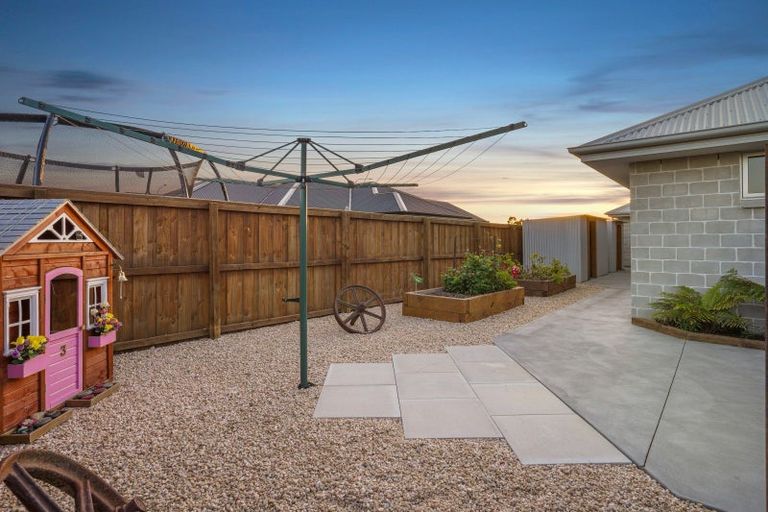 Photo of property in 134 Townsend Road, Rangiora, 7400