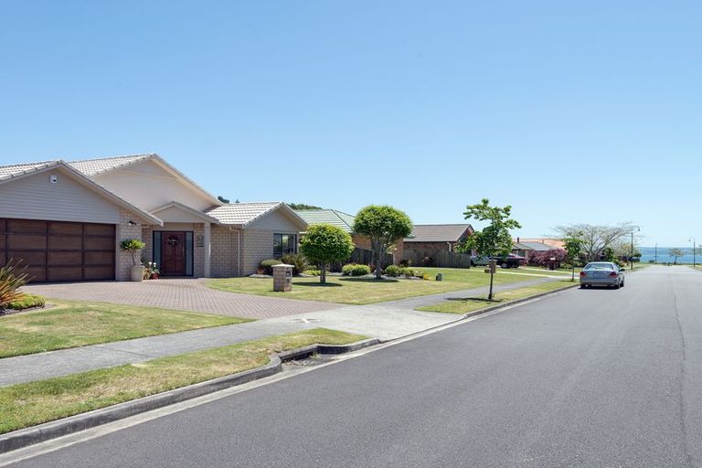 Photo of property in 7 Frame Place, Owhata, Rotorua, 3010