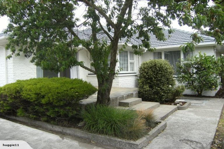 Photo of property in 1/24 Withells Road, Avonhead, Christchurch, 8042