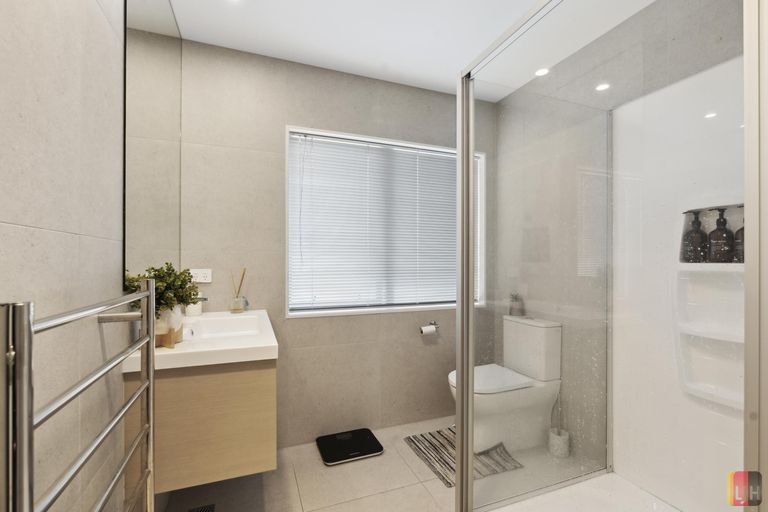 Photo of property in 9 Adlam Lane, Takanini, 2112