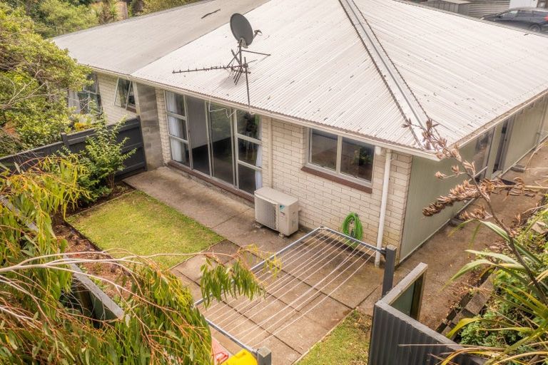 Photo of property in 71a Young Street, New Plymouth, 4310