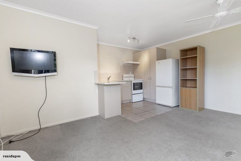 Photo of property in 39 Regency Park Drive, Gulf Harbour, Whangaparaoa, 0930