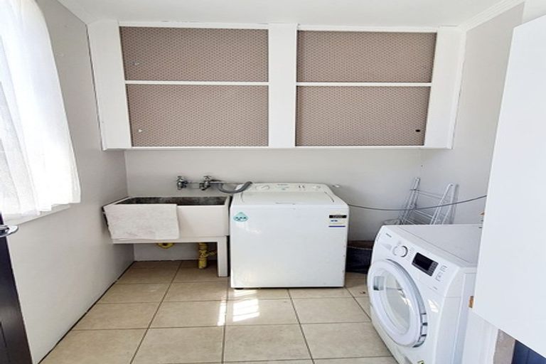 Photo of property in 96 Gonville Avenue, Gonville, Whanganui, 4501