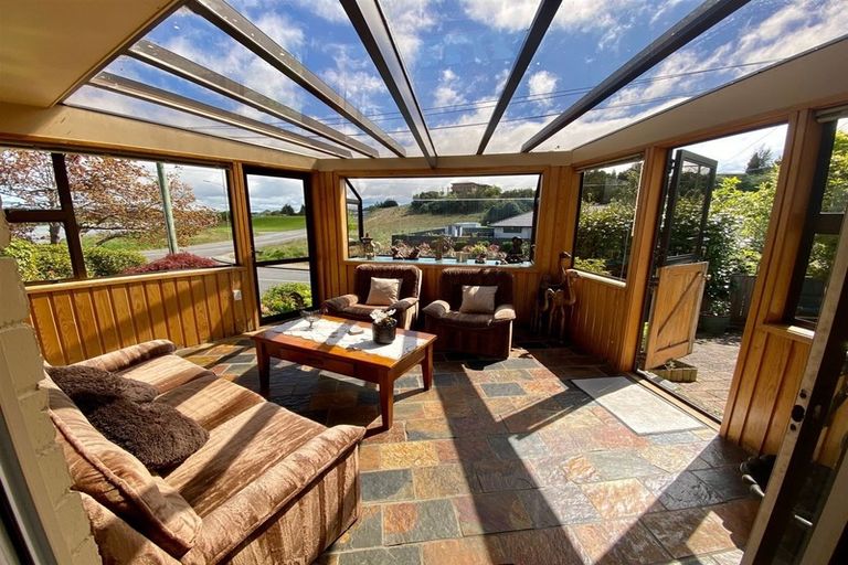 Photo of property in 1 Riverview Lane, Balclutha, 9230