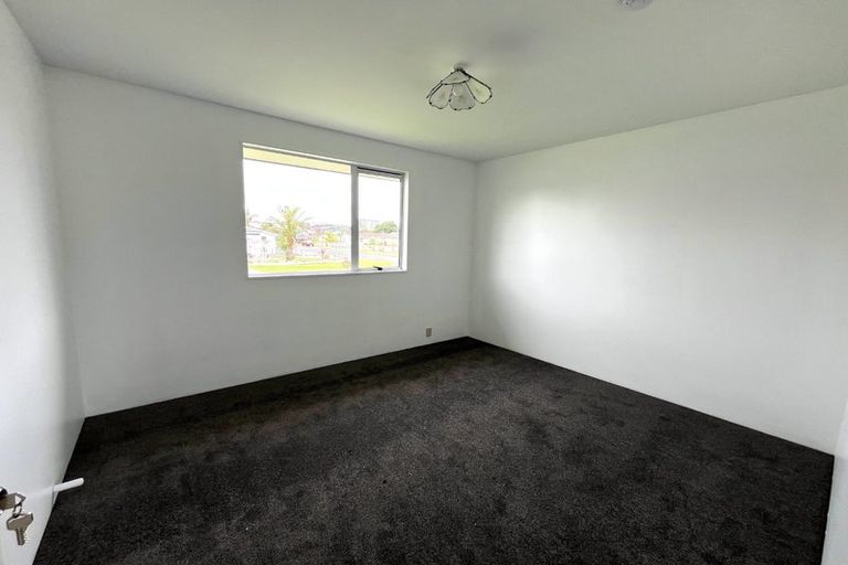Photo of property in 15c Trevor Hosken Drive, Wiri, Auckland, 2104