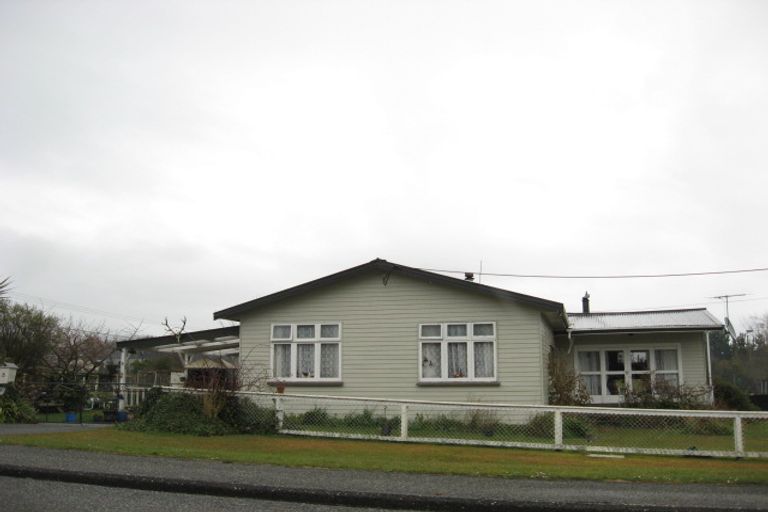 Photo of property in 8 Manawatu Street, Dobson, Greymouth, 7805