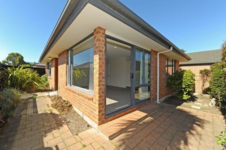 Photo of property in 69b Grafton Street, Waltham, Christchurch, 8011