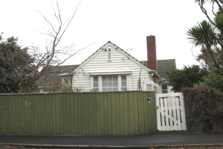 Photo of property in 70 Bristol Street, St Albans, Christchurch, 8014