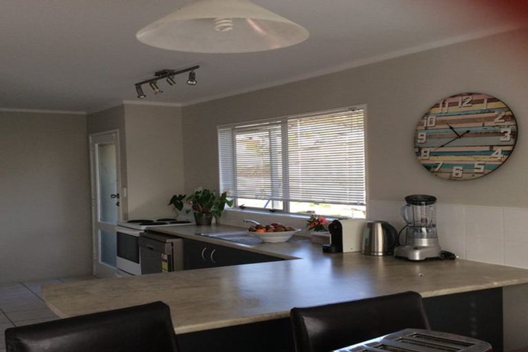 Photo of property in 38 Staithes Drive North, Whitby, Porirua, 5024
