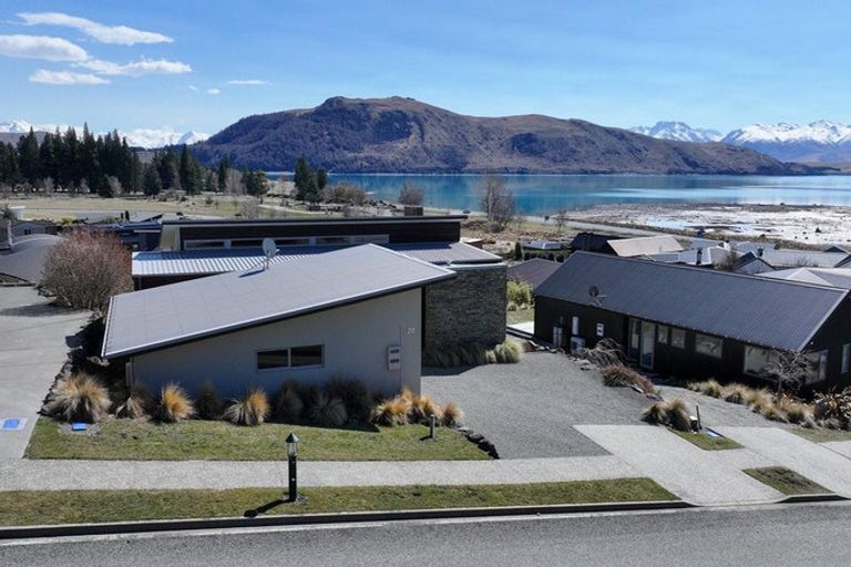 Photo of property in 20 Lochinver Avenue, Lake Tekapo, 7999