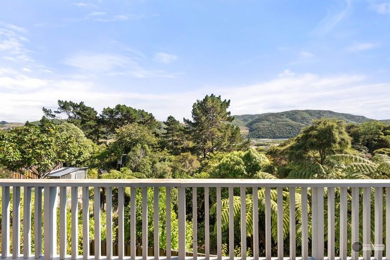 Photo of property in 76 Holborn Drive, Stokes Valley, Lower Hutt, 5019
