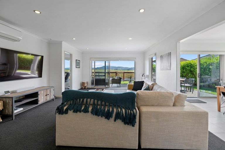 Photo of property in 40 Gibson Place, Papamoa Beach, Papamoa, 3118