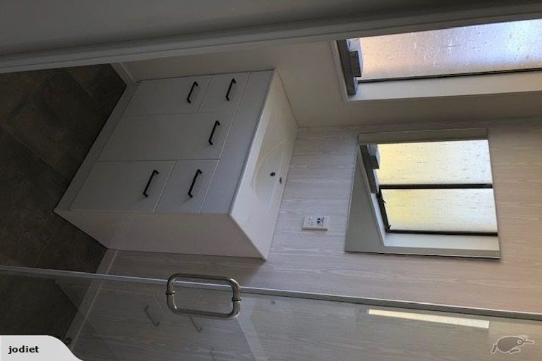 Photo of property in 246 Ngatai Road, Otumoetai, Tauranga, 3110