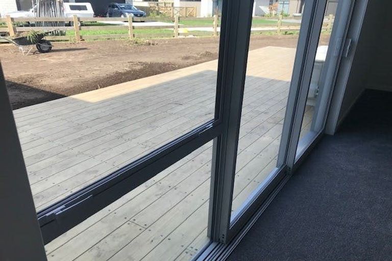 Photo of property in 9 Pukatea Lane, Kinloch, Taupo, 3377