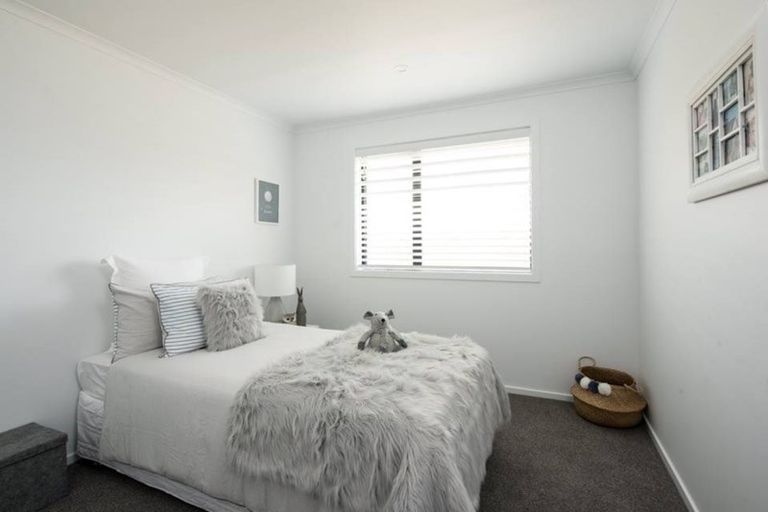 Photo of property in 33 Jonah Lomu Drive, Paerata, Pukekohe, 2124