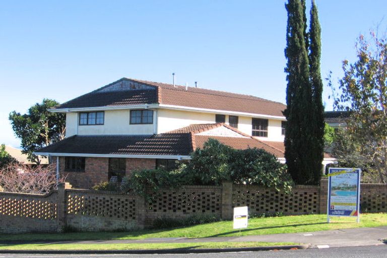Photo of property in 62 Eugenia Rise, Totara Heights, Auckland, 2105