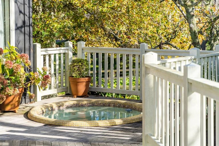 Photo of property in 18 Beacon Road, Riverhead, Albany, 0793