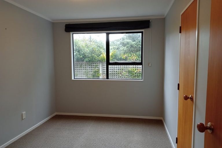 Photo of property in 32b Sailmaker Close, Whitby, Porirua, 5024