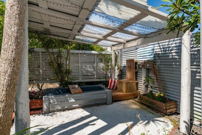 Photo of property in 31 Muapoko Street, Himatangi Beach, Foxton, 4891