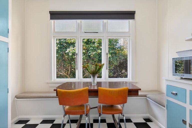 Photo of property in 34 Branxholm Street, Roxburgh, 9500