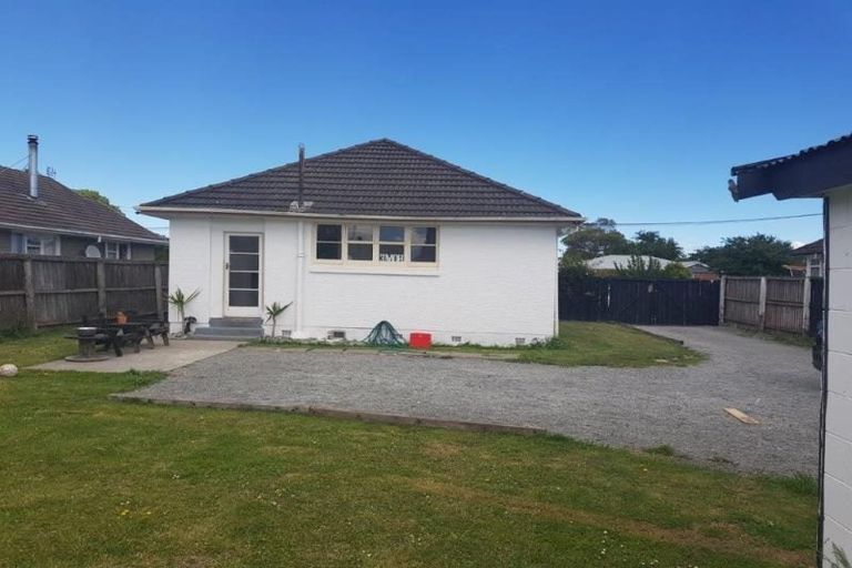 Photo of property in 46 Lambeth Crescent, Redwood, Christchurch, 8051