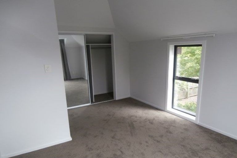 Photo of property in 2/238 Edgeware Road, Edgeware, Christchurch, 8013