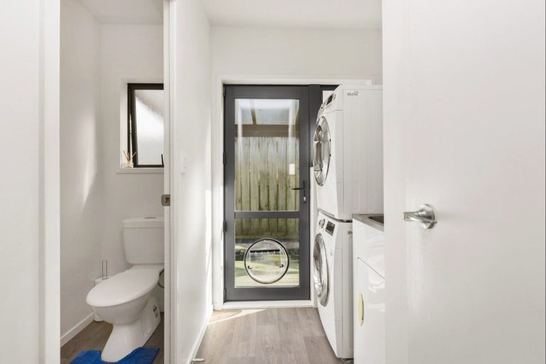 Photo of property in 18 Puka Place, Raglan, 3225