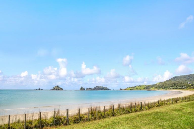 Photo of property in 759 Whangaruru North Road, Whangaruru, Russell, 0184