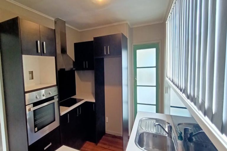 Photo of property in 2/12 Olive Crescent, Papatoetoe, Auckland, 2025