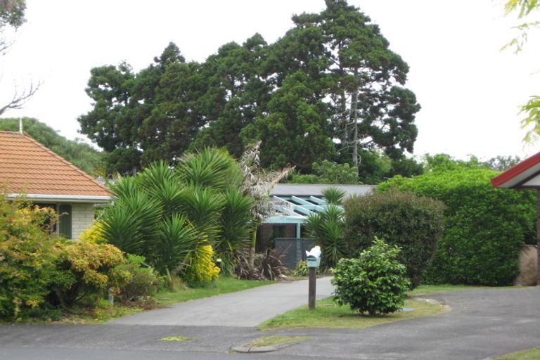 Photo of property in 19 Peridot Place, Conifer Grove, Takanini, 2112