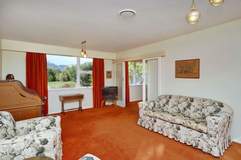 Photo of property in 31 Waiau Street, Cracroft, Christchurch, 8025